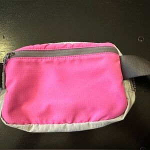 Lululemon‎ Everywhere Belt Bag Pow Pink Light Lunar Rock Chrome Pink & Gray